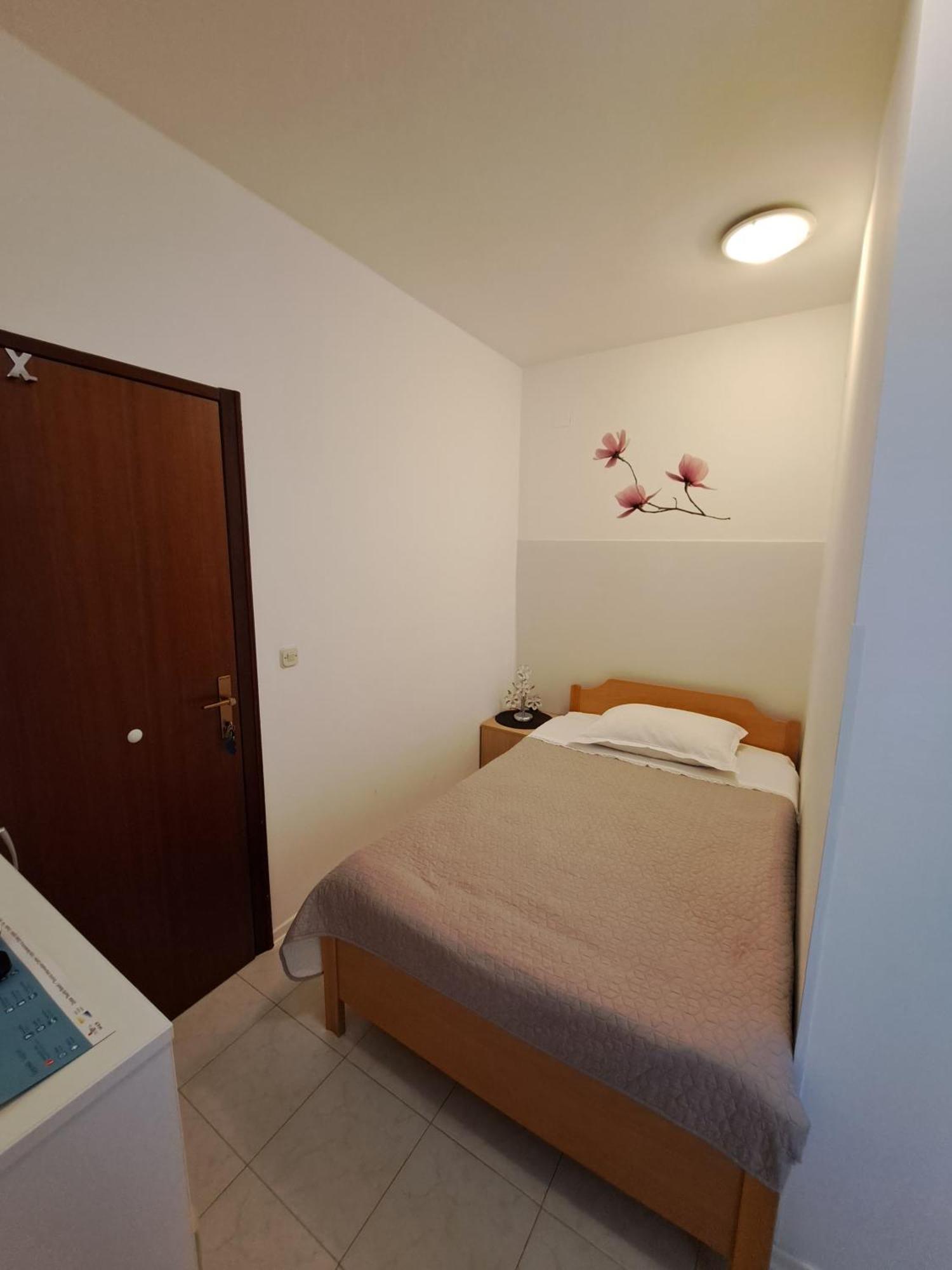 Guest House Krsevan Zadar Exterior photo